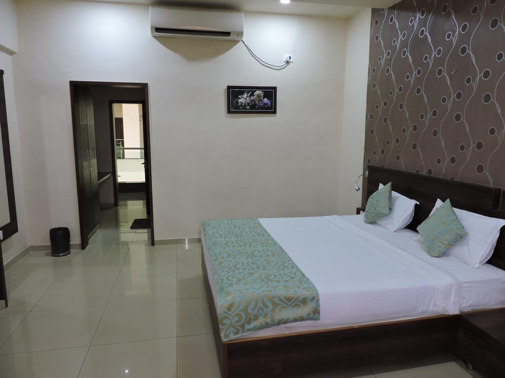 Hotel Sangam Regency Ratnāgiri Pokoj fotografie